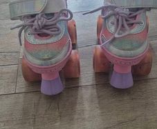 Skates