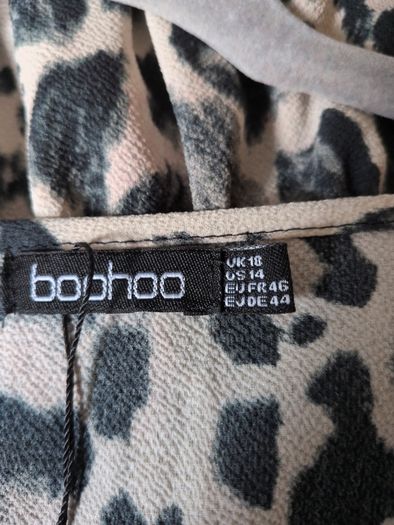 Boohoo Dress. S.18. New - No Paper Tag - Only The String.