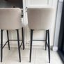 Bar stools Image 3