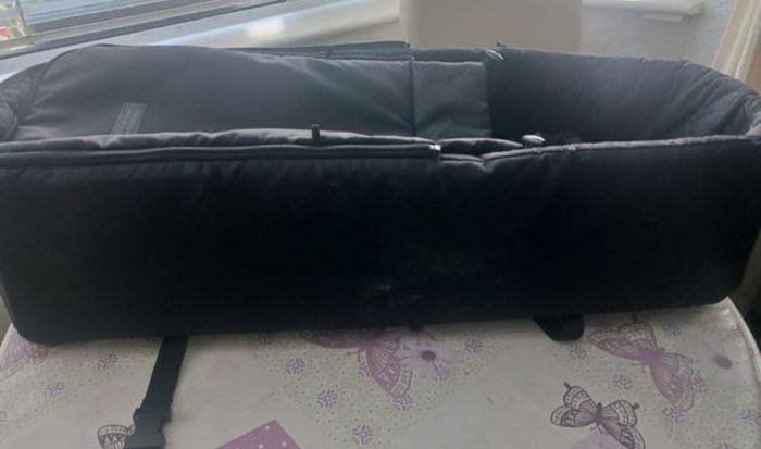 Carry Cot/ Footmuff