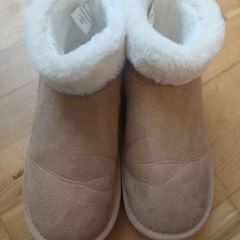 Girl's UGG from Penneys