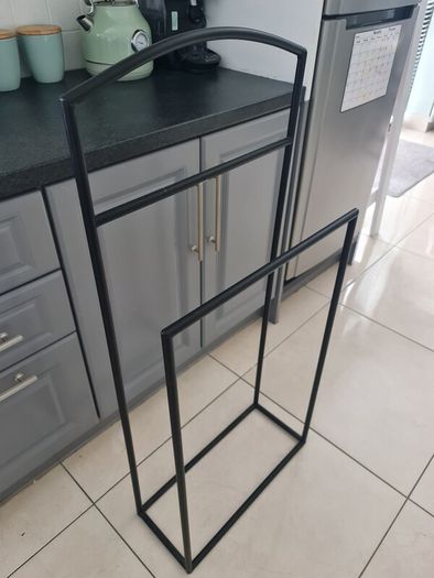 Towel Rack