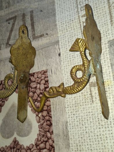 2 Vintage Bronze/Brass Dragon Wall Hooks Ornate Coat Hooks Hat Rack Farmhouse Home Decor