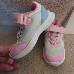 Free footwear
