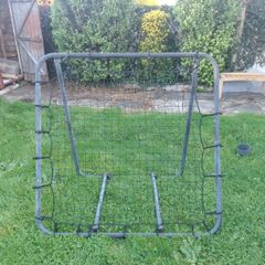 football rebounder