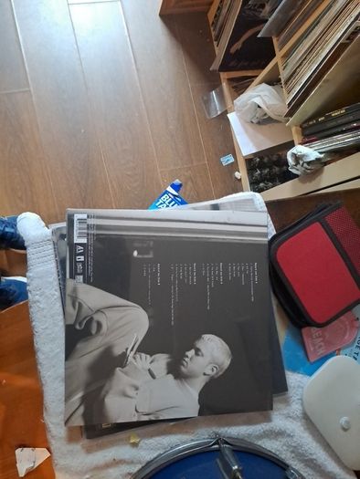 Vinyl Eminem.