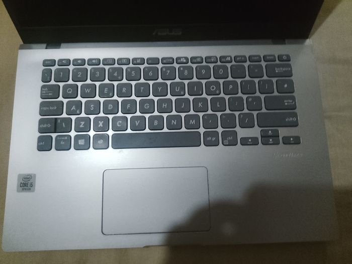 Asus X409j I5-1035g1