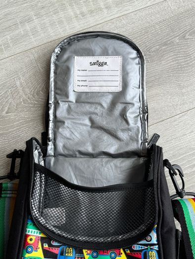 Smiggle transport ID lunchbag