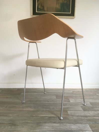 Vintage Retro Mid Century Robin Day Model 675 Desk Chair/Occasional Chair