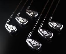 Titleist T200