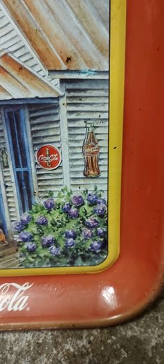 Coca cola metal drinks tray,used condition, see pictures for condition good solid used condition, nice display advertising item, buyer collects or pays postage thank you, sold as is ,front good ,back small bit of surface rust,,