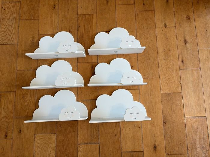 6 cute Sass & Belle white cloud shelves