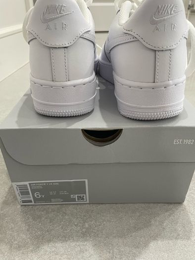 The Nike Air Force 1, UK5.5