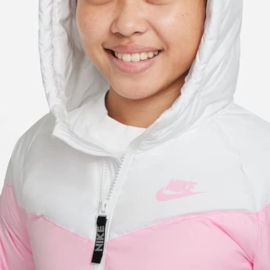 Nike girls puffer jacket XL 158-170cm 13-15yrs