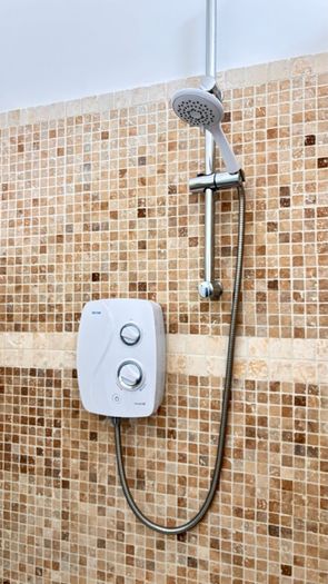 Triton Novel SR thermostatic POWER shower