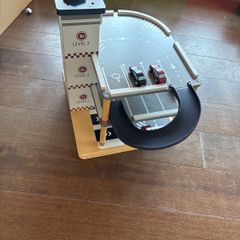 Wooden Multi-Level Toy Car Park and Go Garage with Ramp & Elevator