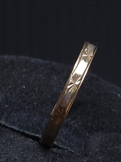 Vintage 14ct Gold Patterned Band Ring Size 52.5 Professionally Tested 1.14g