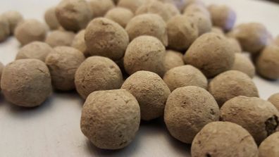 Clay-peat balls 50