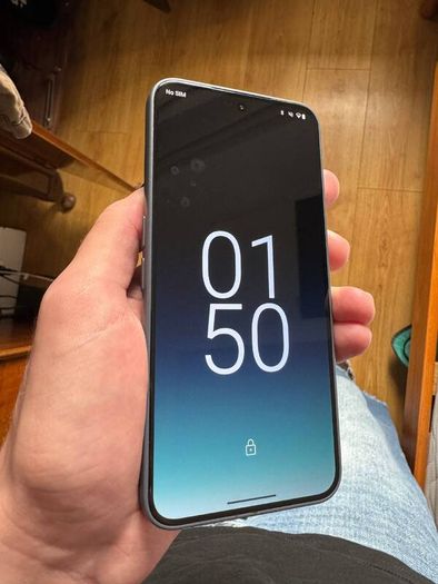 Solana Seeker Phone, 128GB, Boxed (Screen Blemish)