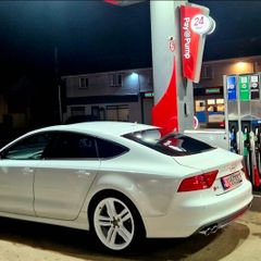 Audi S7