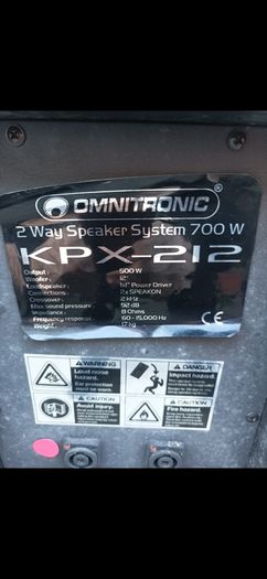 pair speakers