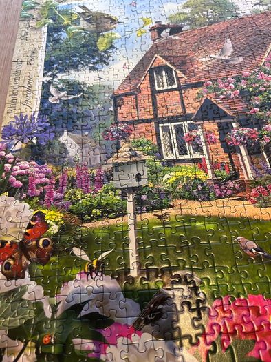 Ravensburger Jigsaw Puzzle 1000 pieces