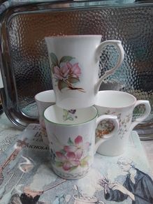 Four Kingsbury China Mugs