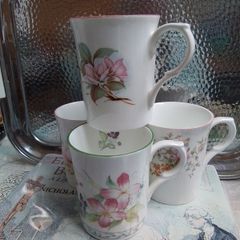 Four Kingsbury China Mugs