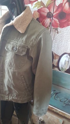Gap Kids Olive Sherpa-Lined Trucker Jacket - Cozy and Warm A,V
