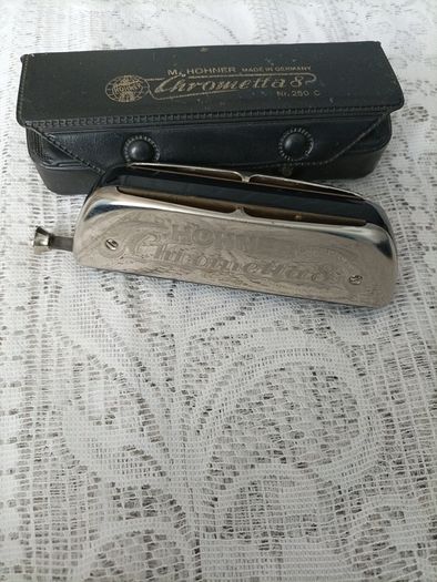 M Hohner chrometta 8 Nr 250 C