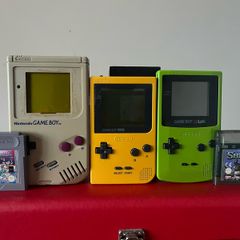 Retro Nintendo Game Boy Trio Bundle - Original DMG-01, Pocket, & Colour + Games