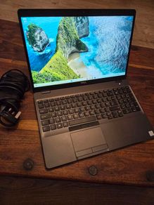 DELL Precision 3550
