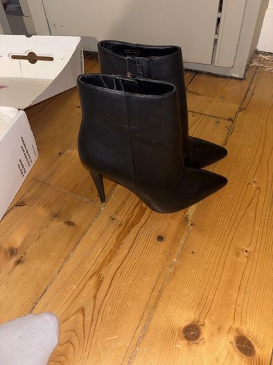 Black 4inch leather heeled boots