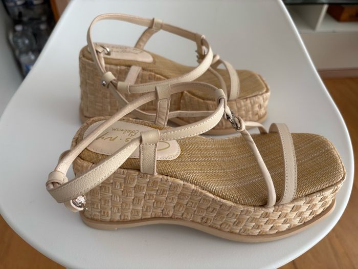 2 for 1 deal: Max Mara dress + Sam Edelman sandals : BRAND-NEW