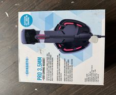 Brand new Sonarto Headphones