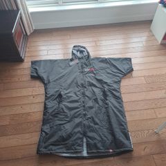 New Dry Robe