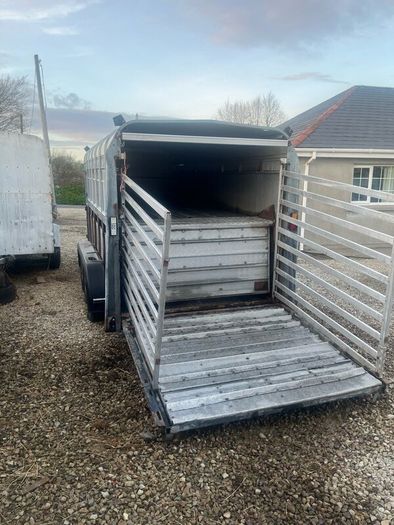 14ft ifor willaims cattle trailer with decks