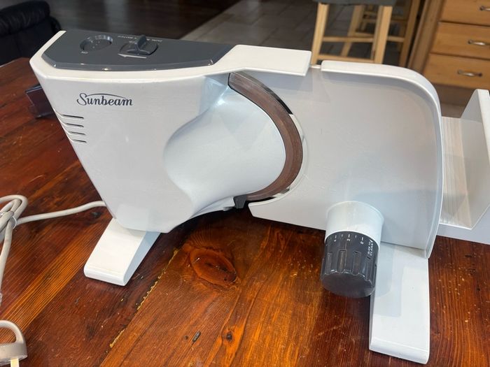 meat slicer
