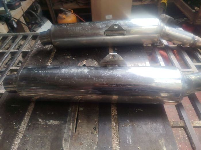 honda vtr1000 Firestorm exhaust