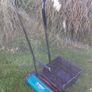 Bosh 38g push lawnmover Image 2