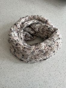 STEVE MADDEN Snood - Pink/Grey/Off White
