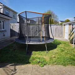 Trampoline