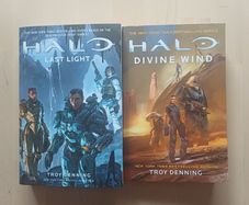 Halo Last Light & Divine Wind by Troy Denning (Science Fiction Paperbacks 2015)