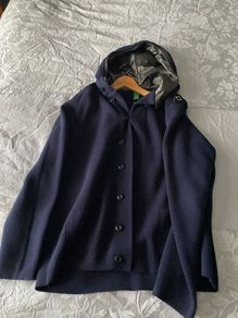 MA Strum hoody Like New