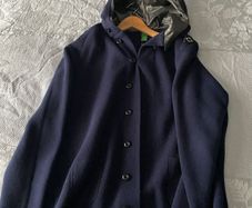 MA Strum hoody Like New