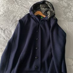 MA Strum hoody Like New