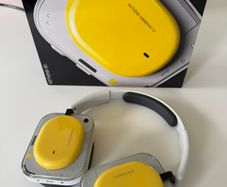 Nothing Headphone (a) Yellow