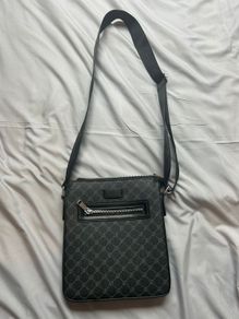 Cross body luxury bag brand new never used