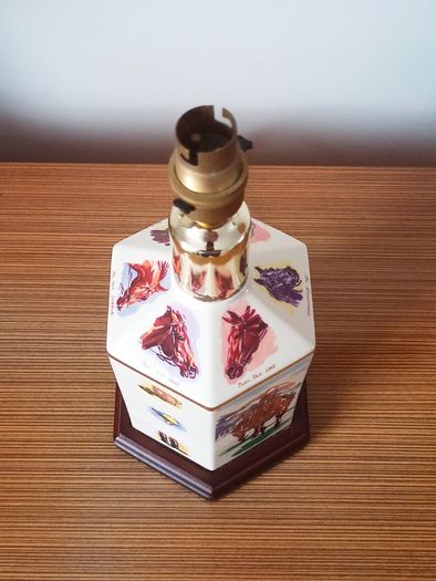 Vintage "Pointers of London & Edinburgh" porcelain  table lamp with wooden base and horse racing theme  height 30cm