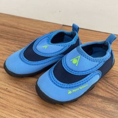 Aqua shoes